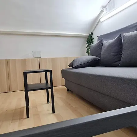 Almat Domus Appartement *