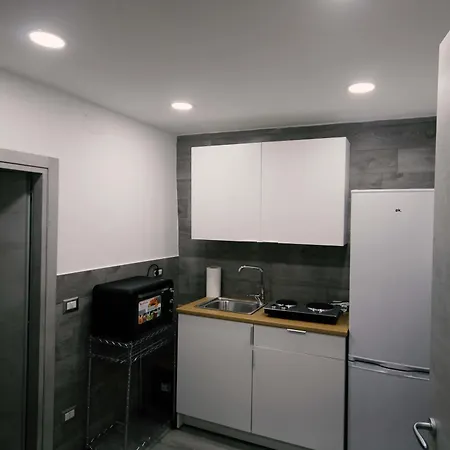 Almat Domus شقة نابولي